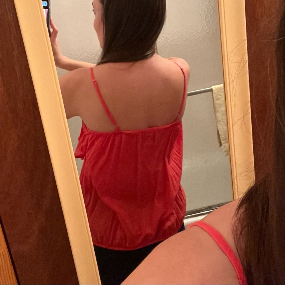 Royama Itchome Ruffle Layered Tank - Picture 2 of 12